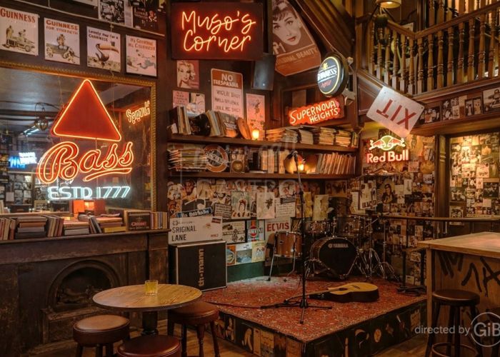 Kiez-Trinkhalle mit Rauchererlaubnis – perfekte Gelegenheit in KreuzbergKiez-Trinkhalle mit Rauchererlaubnis – perfekte Gelegenheit in Kreuzberg