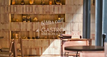 Eckrestaurant mit Terasse in beliebtem Kreuzberger Kiez auf ca. 150m²